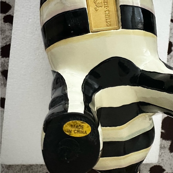 Mackenzie Childs Courtly Stripe Pig Planter - Picture 10 of 16